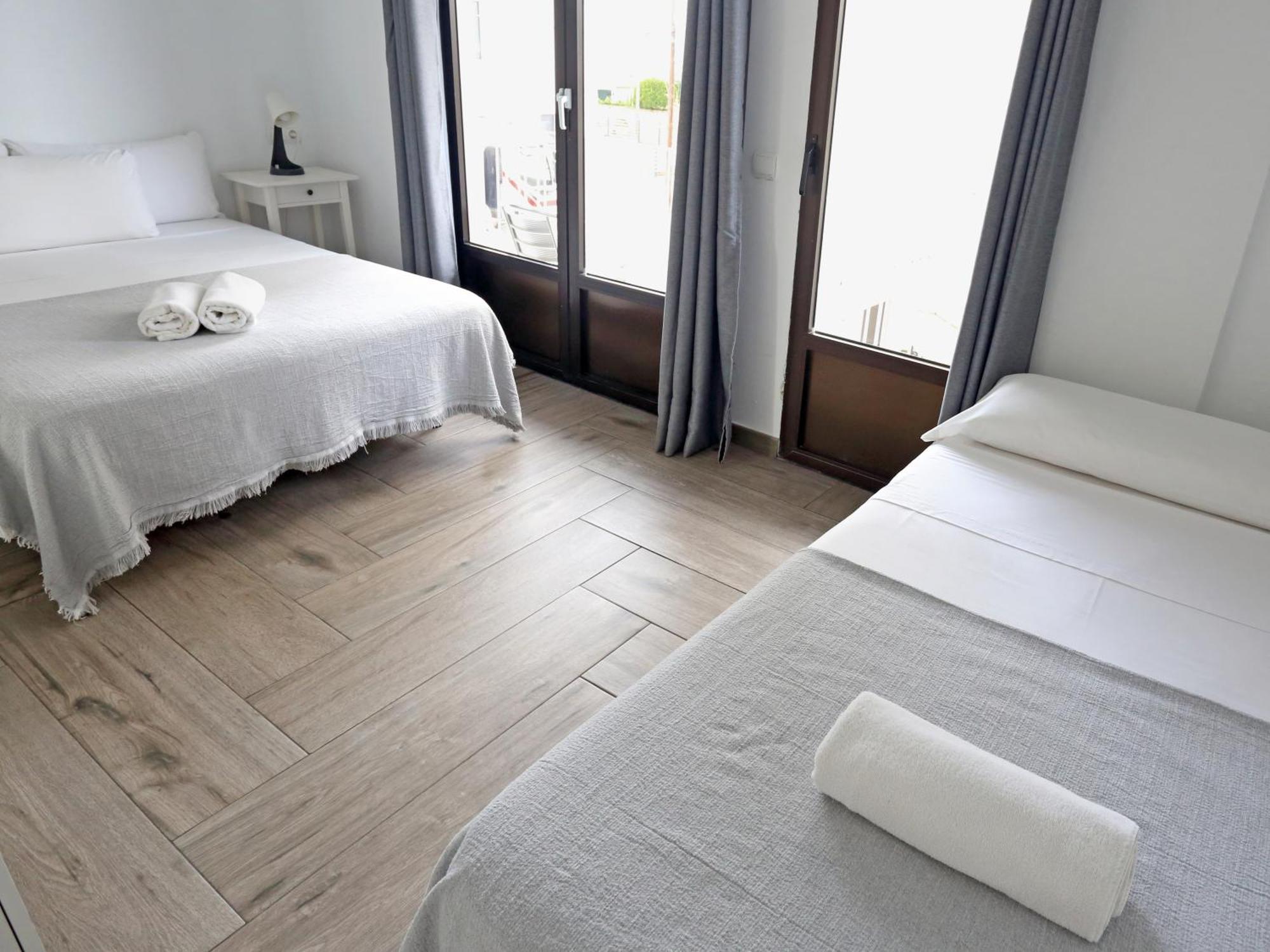 Hostal Costa Ibiza Exteriér fotografie